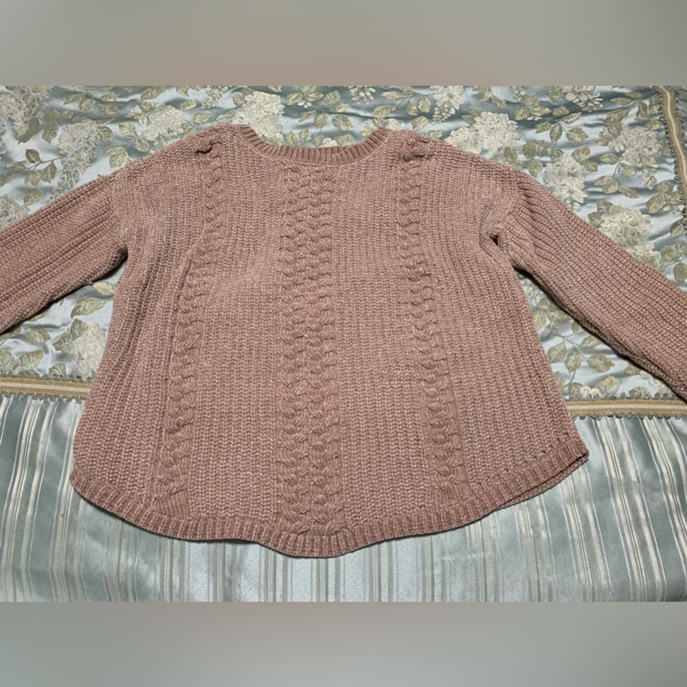 Pink thick chunky knit sweater